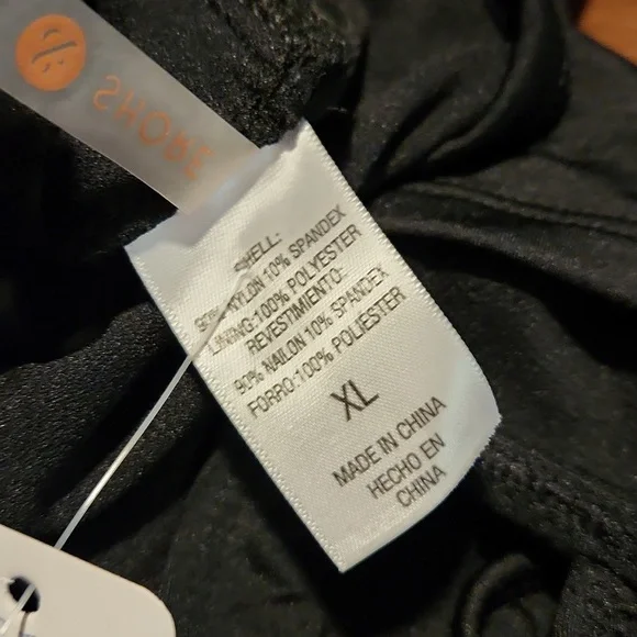 NWOT Shade & Shore Black Swimsuit Top (0762) - Picture 5 of 5